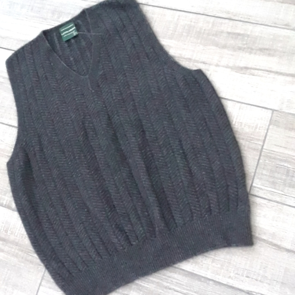 Possom/merino LOTHLORIAN VEST..new!!